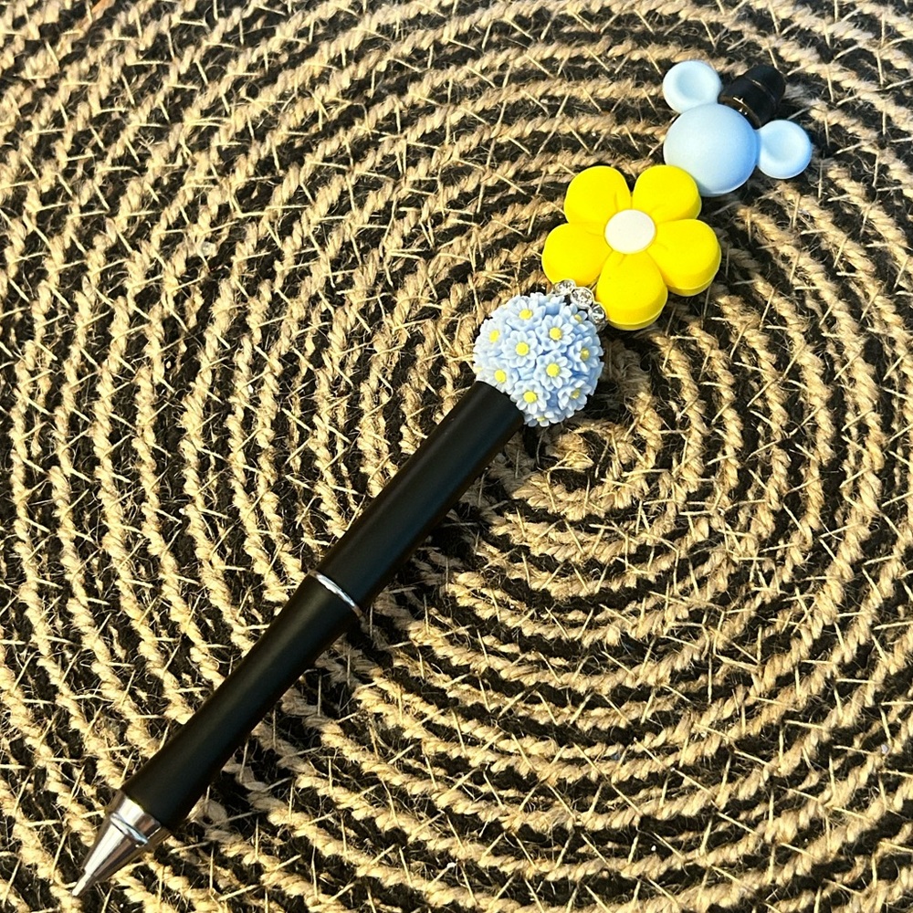 Floral Beaded Pen